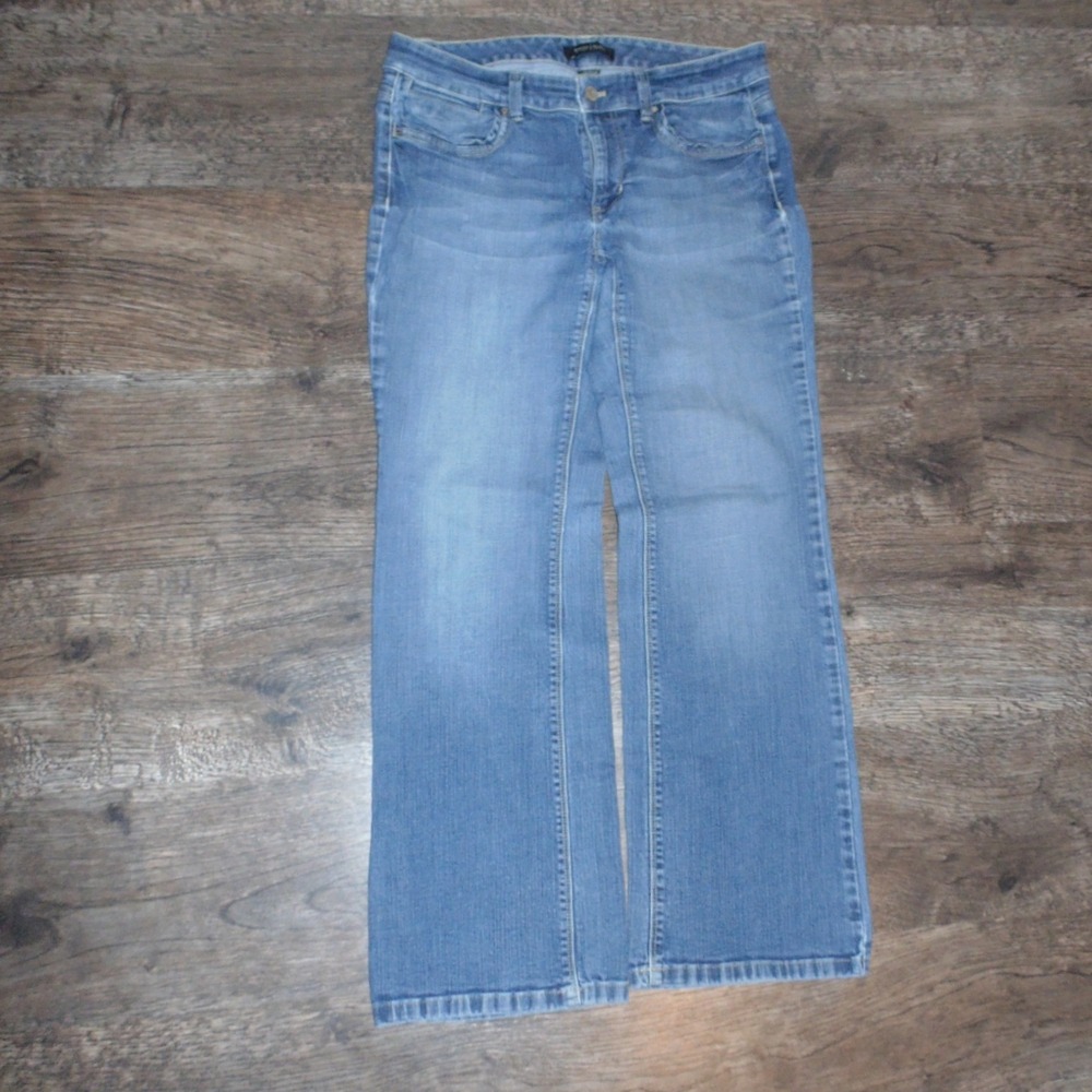 White House Black Market Contour Jeans Womens 8S Blue Bootcut Stretch